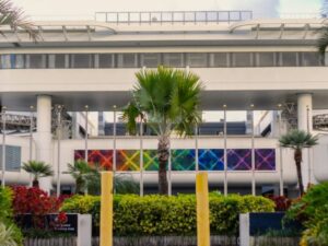 Miami International Airport (MIA)